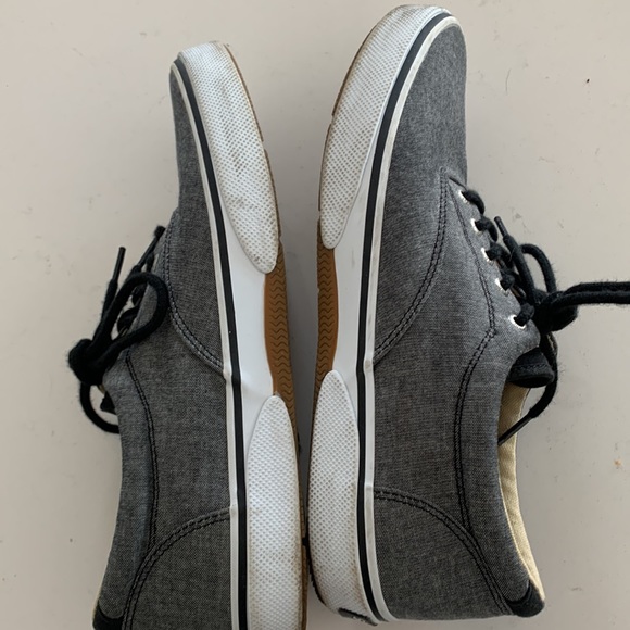 Men’s Sperry’s - Picture 4 of 6